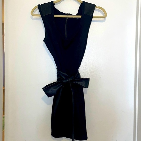 Guess Dresses & Skirts - Black Dress with Vegan Leather Tie
